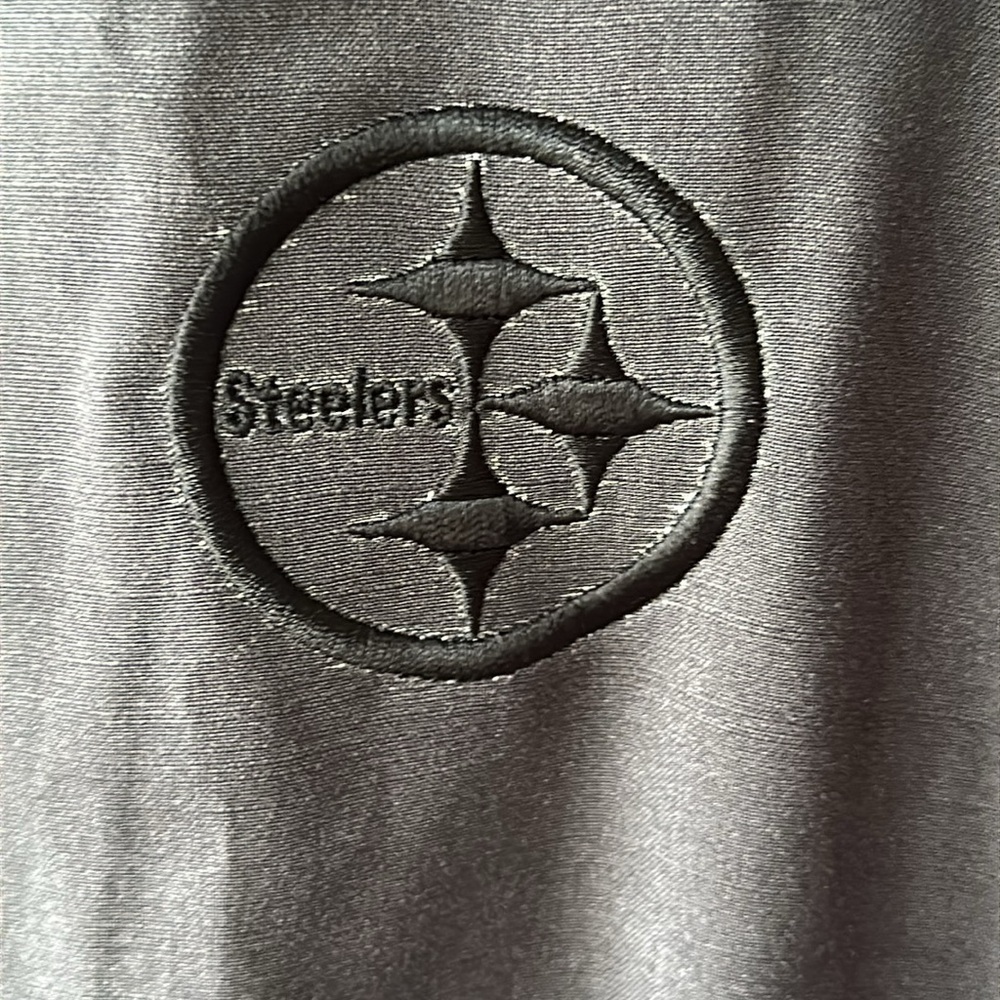NWT NFL shirt Pittsburgh Steelers size 2XL black button up - Picture 3 of 12